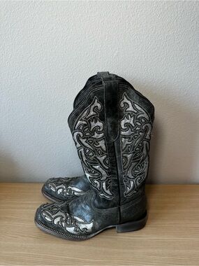 J.B. Dillon Black Western Embroidered Leather Boots